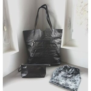 Wilson Silver Metallic Faux Leather Satchel + Bag + Dustbag Travel Career NEW